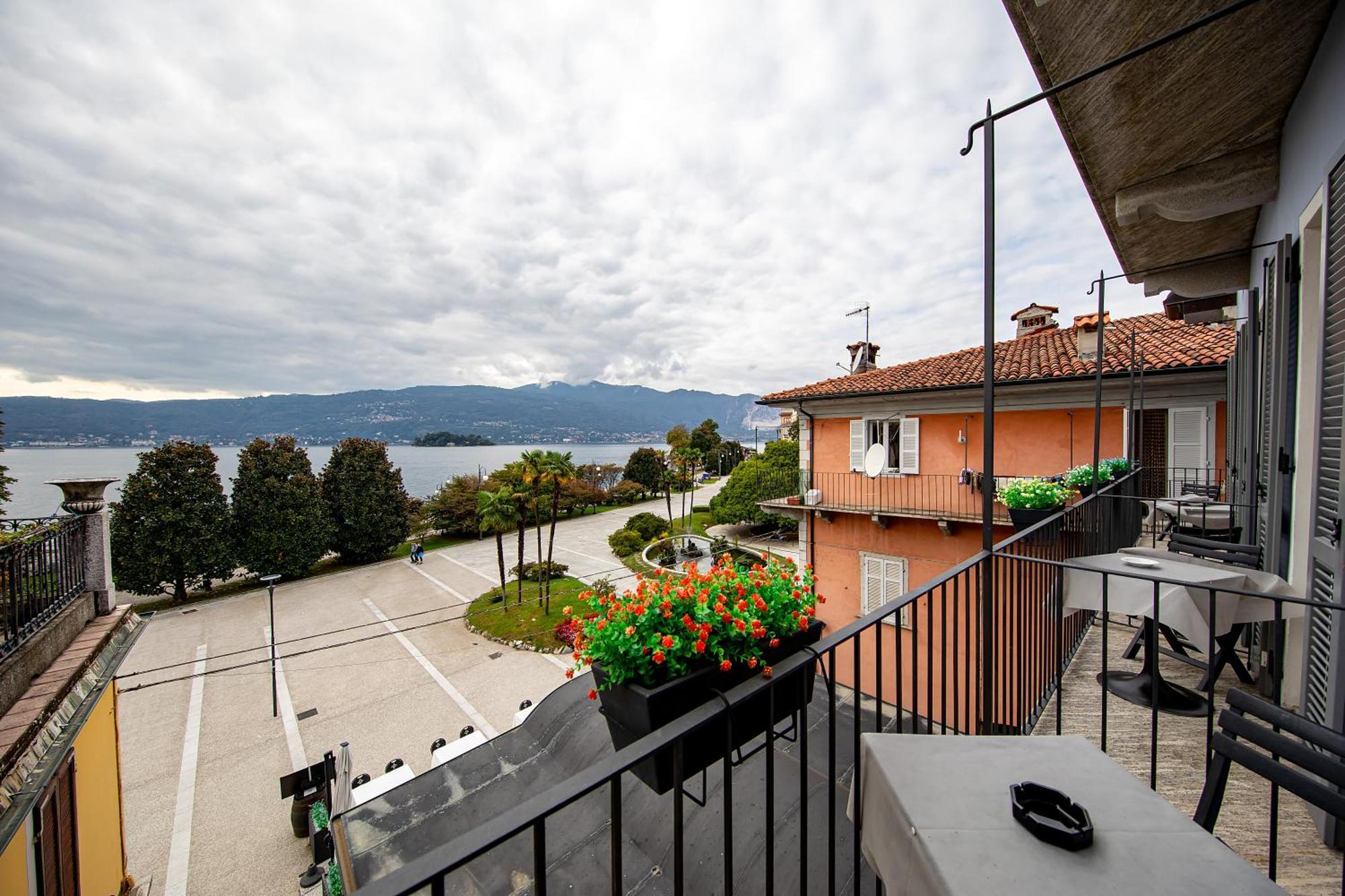 Hotel Novara Verbania Exterior foto